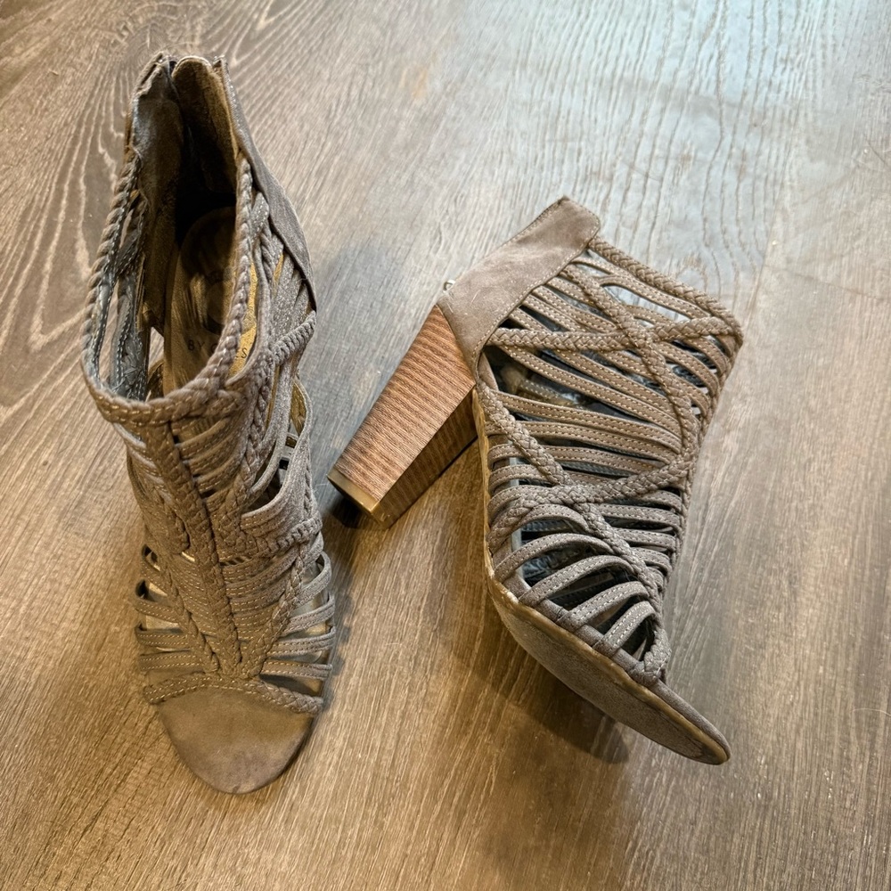 G by Guess Gray Heels with Intricate Cut-Out Design